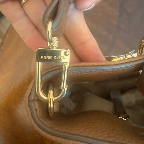 ANN KLINE SATCHEL/CROSSBODY - Picture 9 of 10